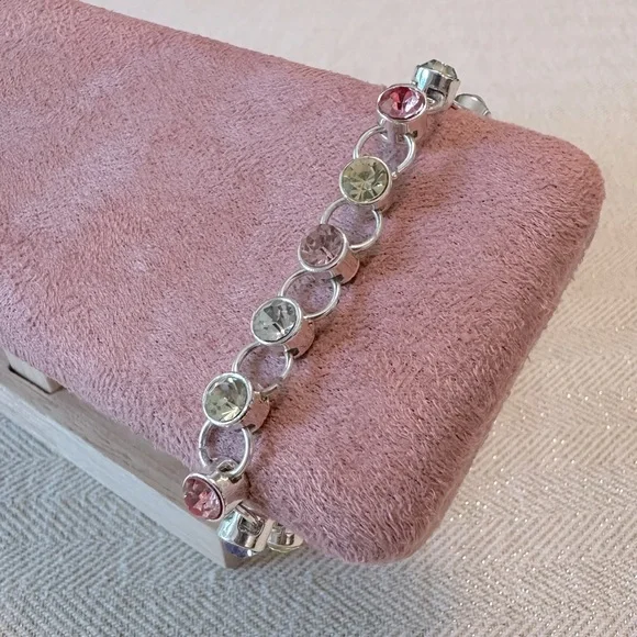 Y2K Vintage Avon Disney Tinkerbell Charm Bracelet Pastel Crystal Rhinestones - Picture 13 of 15